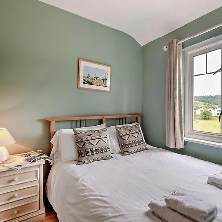 3 Bed In Village Llh48 Hawkshead
